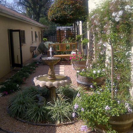 A Hundred Thousand Welcomes B&B Sandton Εξωτερικό φωτογραφία