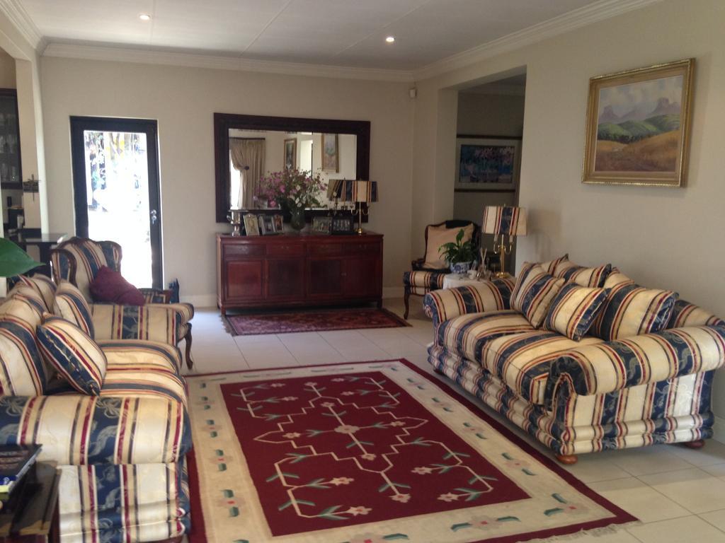 A Hundred Thousand Welcomes B&B Sandton Εξωτερικό φωτογραφία