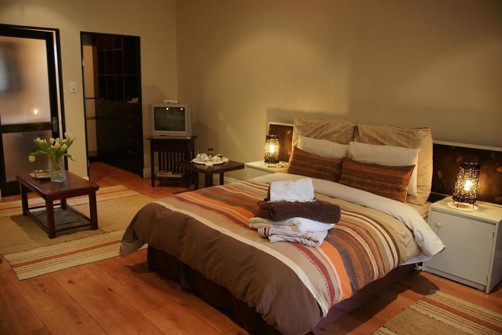 A Hundred Thousand Welcomes B&B Sandton Εξωτερικό φωτογραφία