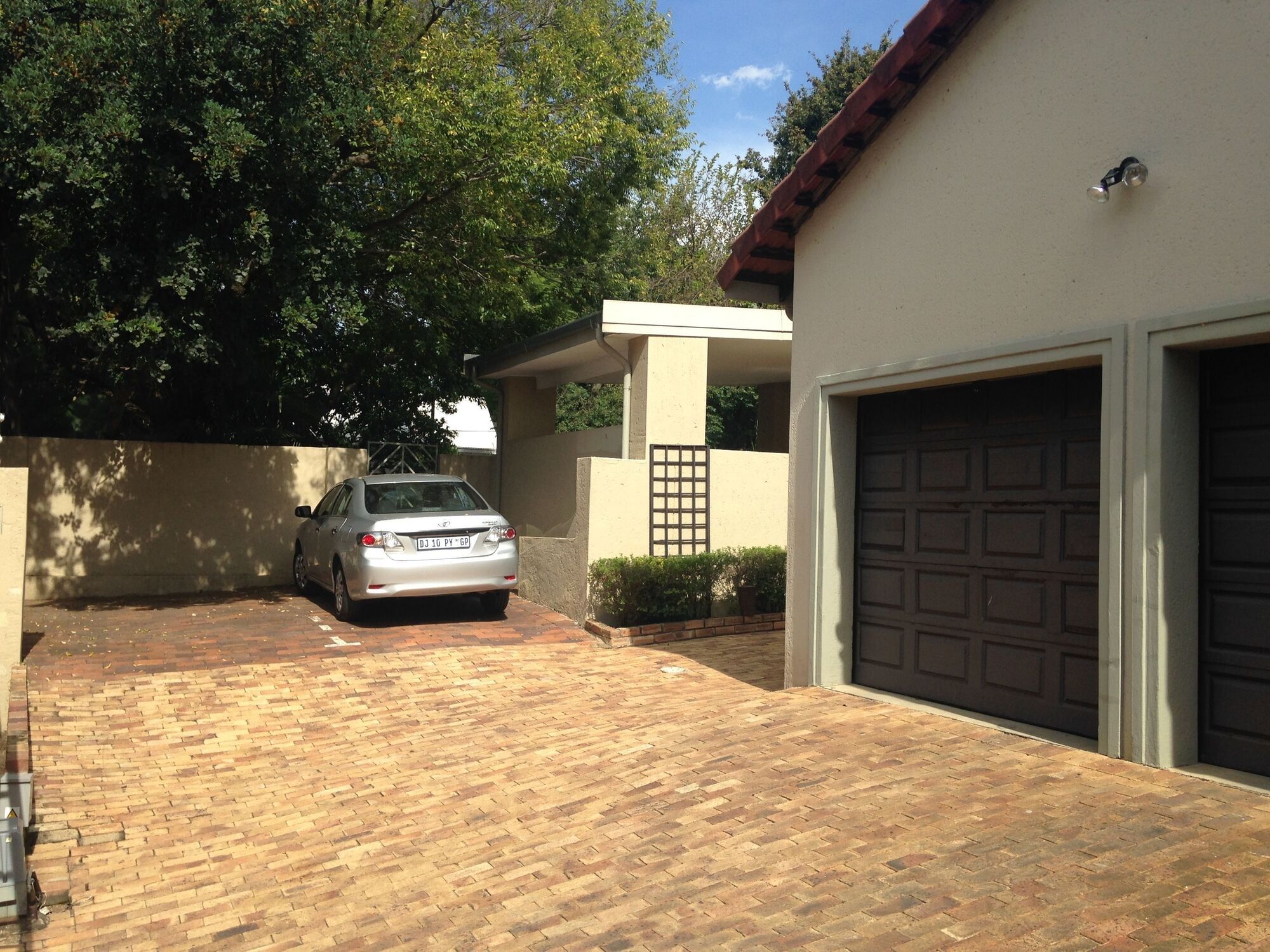 A Hundred Thousand Welcomes B&B Sandton Εξωτερικό φωτογραφία
